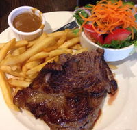 West Tradies Bistro - Accommodation QLD
