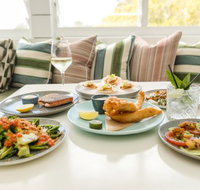 Whalebone Wharf Seafood Restaurant - Accommodation QLD