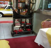Yung's Chinese  Thai Restaurant - Accommodation QLD