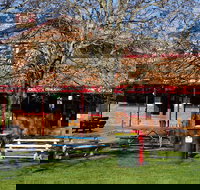 Snow Goose Hotel Adaminaby - Accommodation QLD