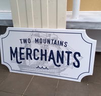 Two Mountains Merchants