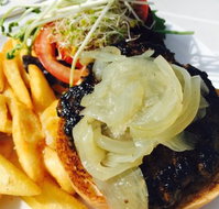 Adelaide Hotel - Accommodation QLD