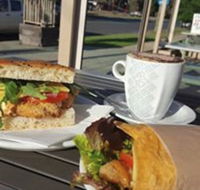 Deniliquin Bakery - Accommodation QLD