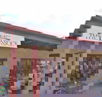 Serrated Tussock Cafe - Accommodation QLD