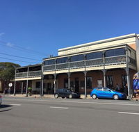 Commercial Hotel