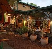 Eltham Hotel Restaurant - Accommodation QLD