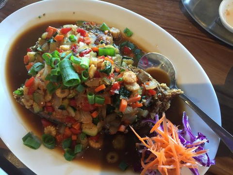 Em's Thai Kitchen - Accommodation QLD 0