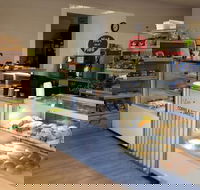 Les' Coffee and Sweets - Accommodation QLD