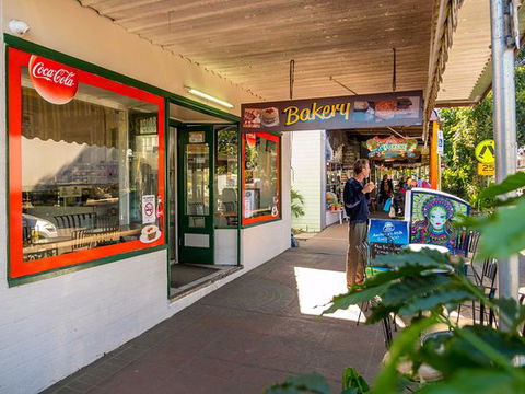 Nimbin Bakery - Accommodation QLD 0
