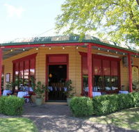 Pizza's In The Mist - Accommodation QLD