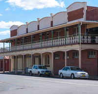 The Royal Hotel Restaurant - Accommodation QLD