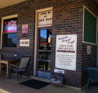 Walcha Royal Cafe - Accommodation QLD