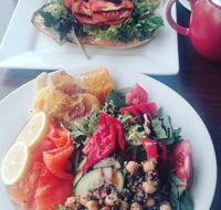 Armadillos Cafe - Accommodation QLD