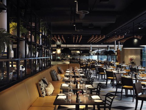 Capitol Bar And Grill - Accommodation QLD 0