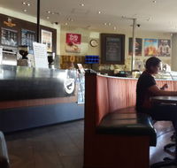 Gloria Jeans Coffees - Accommodation QLD