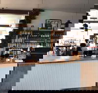 Kiki's In The Grove - Accommodation QLD