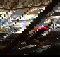 TaralgaGirl Cafe - Accommodation QLD