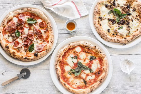 Trecento Woodfired Pizzeria & Bar - Accommodation QLD 0