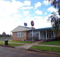 Goolgowi Ex- Servicemen's Memorial Club - Accommodation QLD