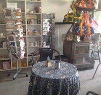 Loz's Coffee and Gifts - Accommodation QLD