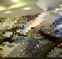 Restaurant  Bar 203 - Accommodation QLD