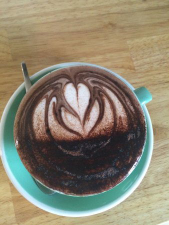 SALUTE Espresso - Accommodation QLD 0