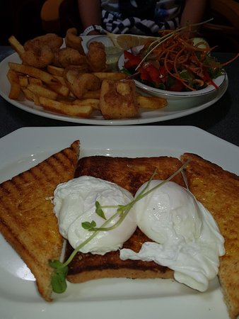 Wycliffe Well NT Accommodation QLD