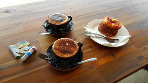 Tractor 828 Restaurant - Accommodation QLD 0