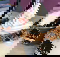 Helen's Heavenly Wholefoods Cafe - Accommodation QLD