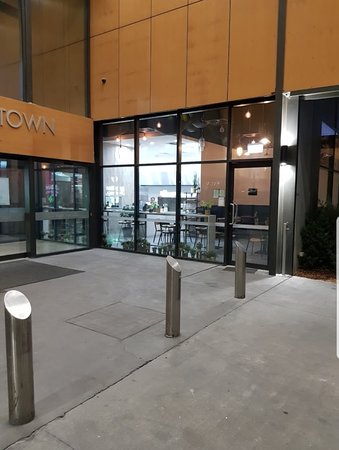 Nicholls ACT Accommodation QLD