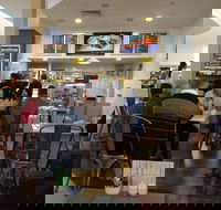 Debonair's Cafe - Accommodation QLD