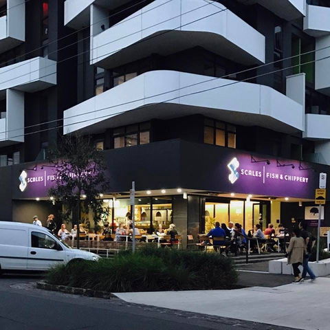 Scales Fish & Chippery - Accommodation QLD 0