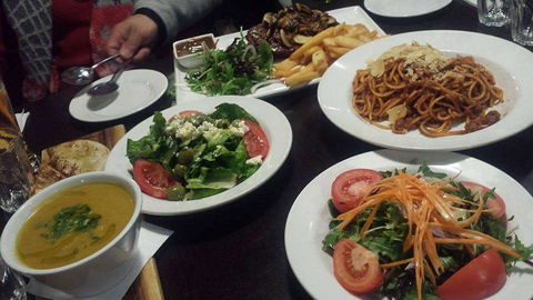 Aussie Steak 'N' Burger - Accommodation QLD 0
