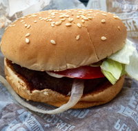 Hungry Jack's - Karawara - Accommodation QLD