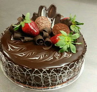 Ivanhoe Cakes - Accommodation QLD
