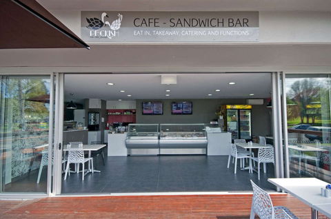 Peckish On The Park - Accommodation QLD 0