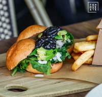 Ten One Ate - Accommodation QLD