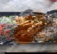 Plough Hotel - Accommodation QLD