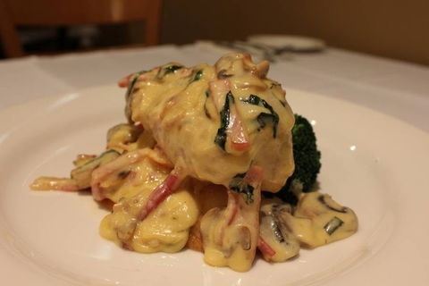 Biviano's Italian - Accommodation QLD 0