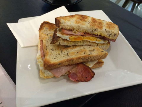 Cafe Di Centro - Accommodation QLD 0