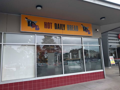 Hot Daily Bread - Accommodation QLD 0