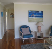 Mr Bun - Accommodation QLD