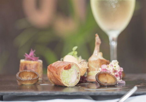 Salsa Bar & Grill - Accommodation QLD 7