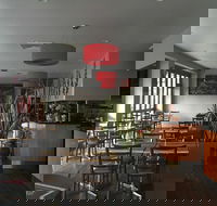 Busy Bee Takeaway  Cafe - Accommodation QLD