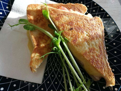 Deckchair Cafe - Accommodation QLD 0