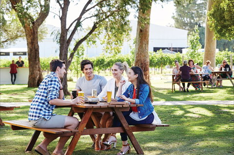 Mandoon Estate - Accommodation QLD 0