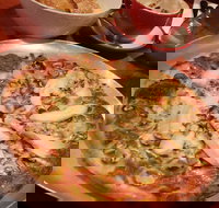 Nicks Pizza - Accommodation QLD