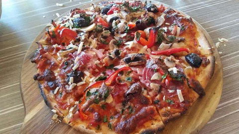 Nino's - Victor Harbor - Accommodation QLD 0