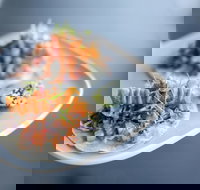 Treehouse Lounge - Accommodation QLD