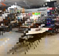 Wallaroo Treasures and Treats Cafe - Accommodation QLD